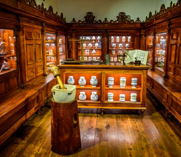 Italian antiques